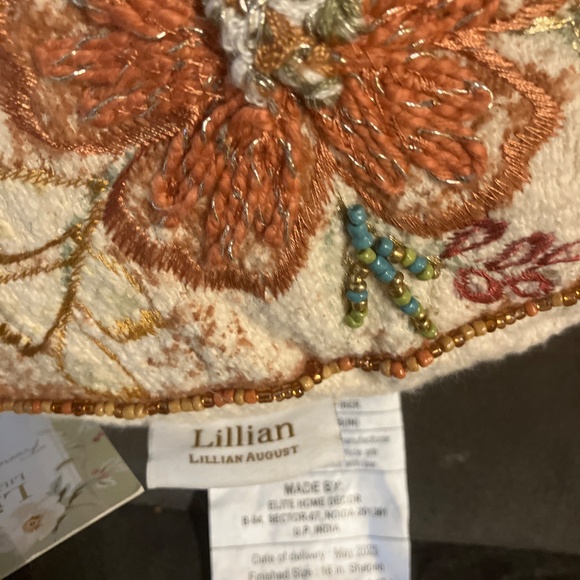 Lillian French Farmhouse Decorative Pillow - Picture 6 of 7